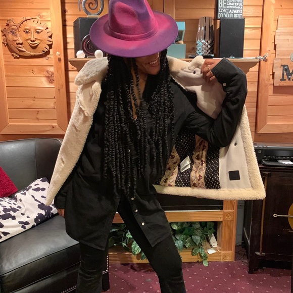 🛑✋🏾NWT Coach shearling coat - Picture 2 of 10